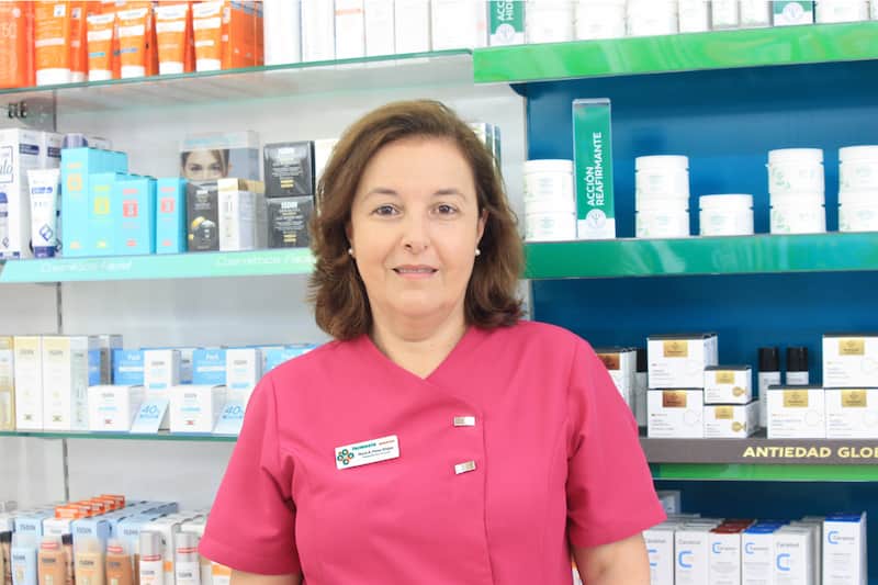 María Pérez, titular de Farmacia Guamasa, quien te aconsejará sobre tu salud y bienestar.